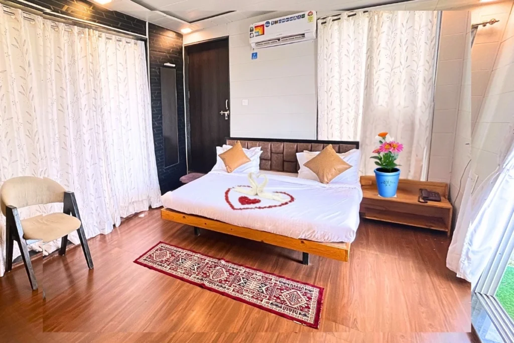 Hornbil Cottage 5Bhk Villa