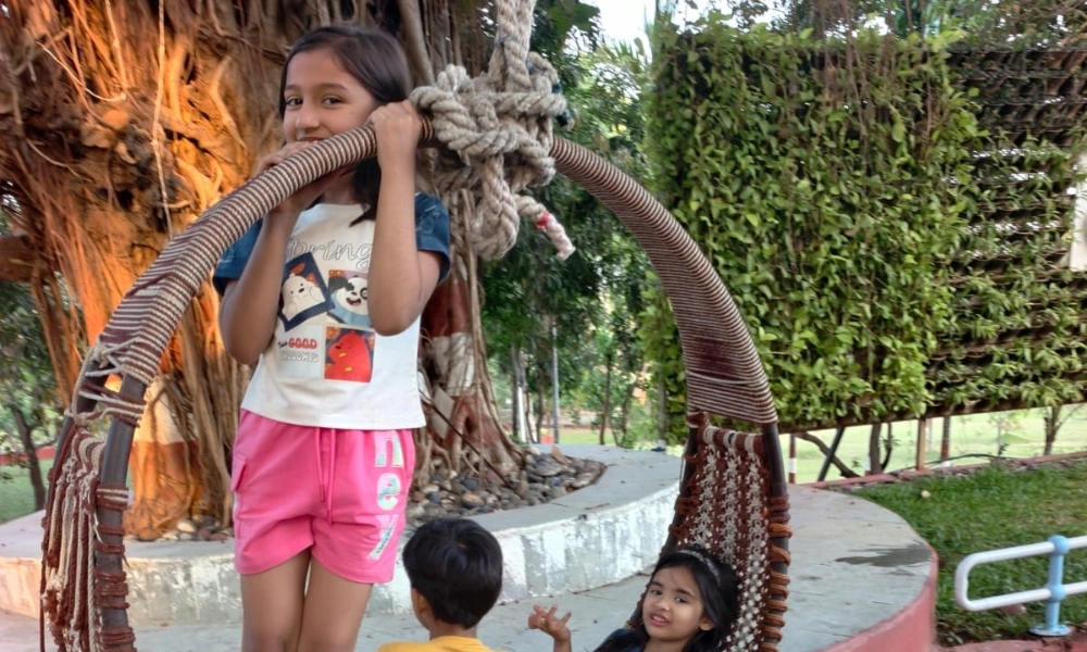 Kids Outdoor Play Activity