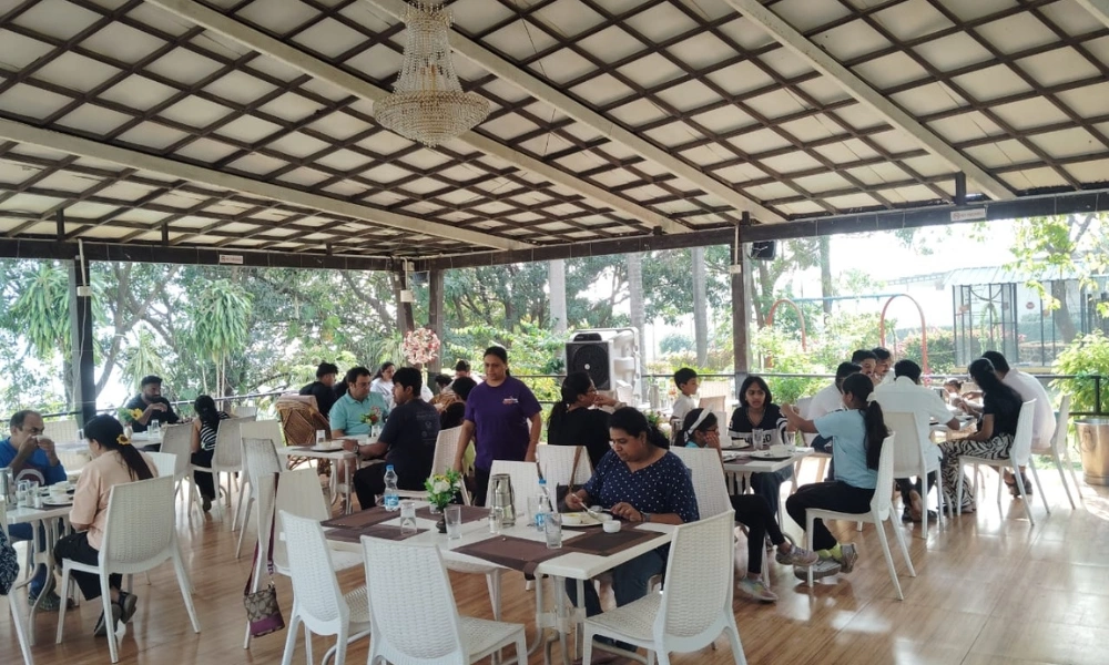 Open Dining Area with Seating