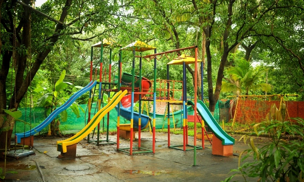 Kids Playground & Slide Activity Area