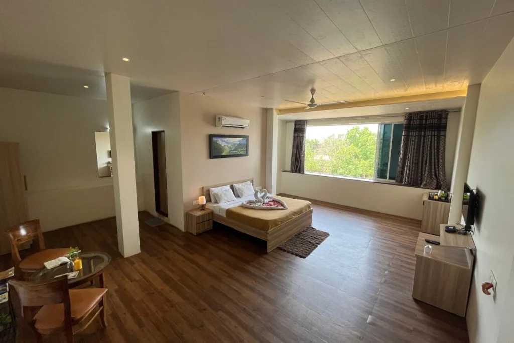 Super Deluxe Room