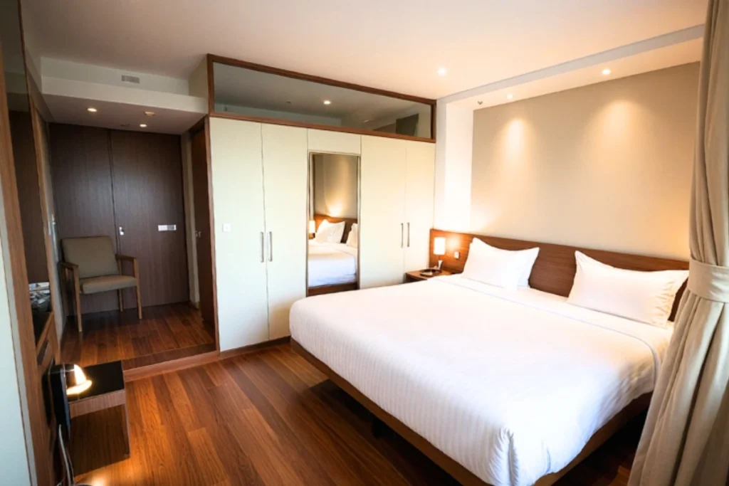 Den - Room