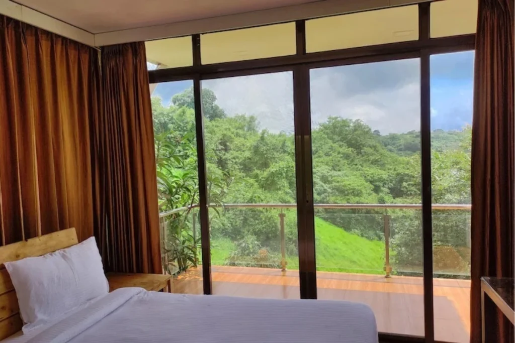 Regal - Garden View