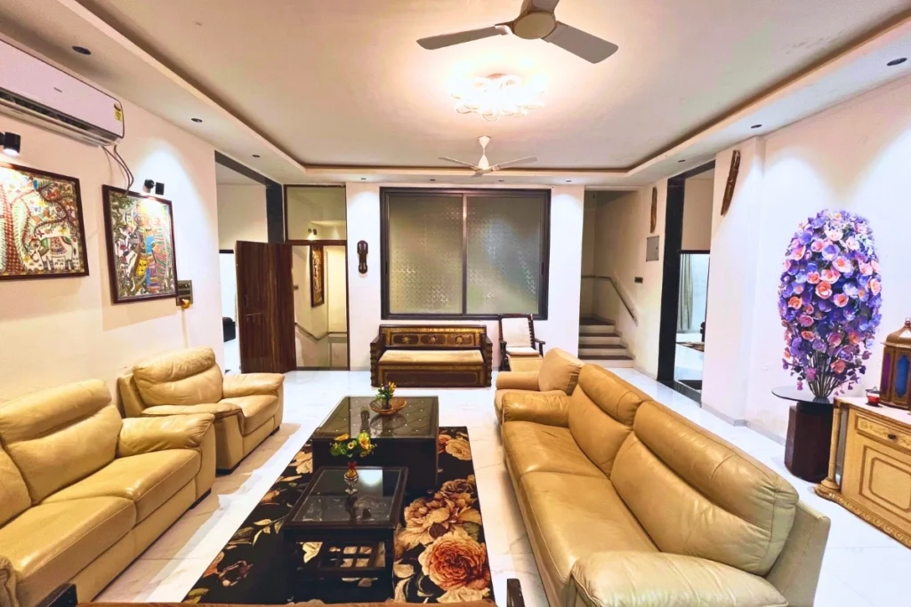 Lake-View Rooms