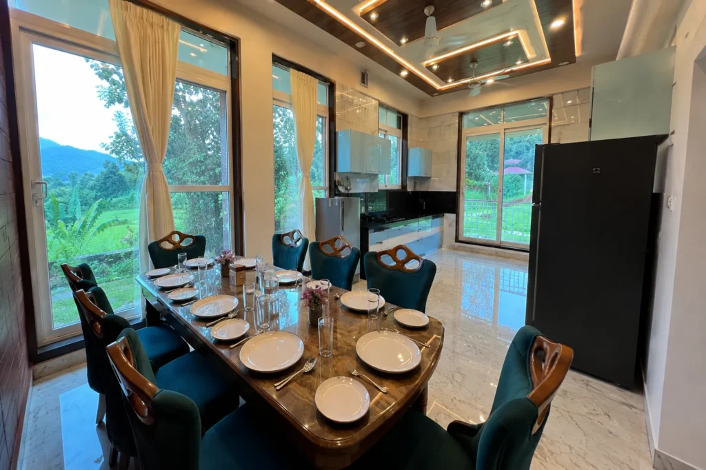 Dinning Table
