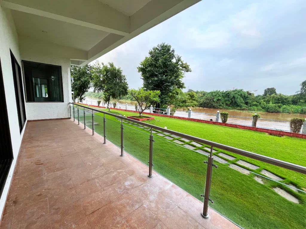 Balcony View with Lawn & Garden