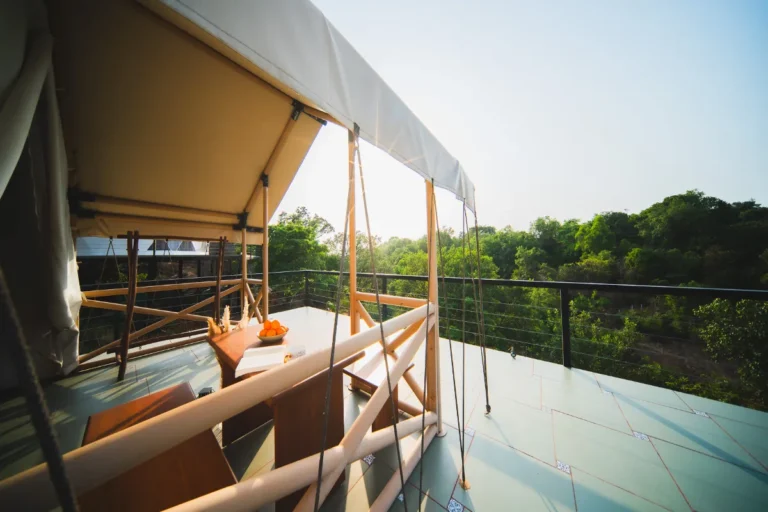 Luxury Pod Suites