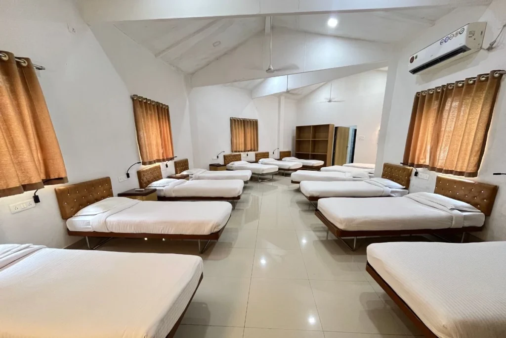 Book Comfortable Rooms & Relaxing Stay