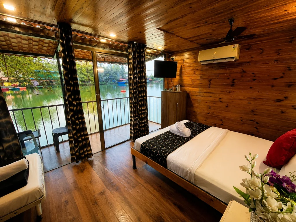 Book Comfortable & Relaxing Stay Rooms for Perfect Getaway