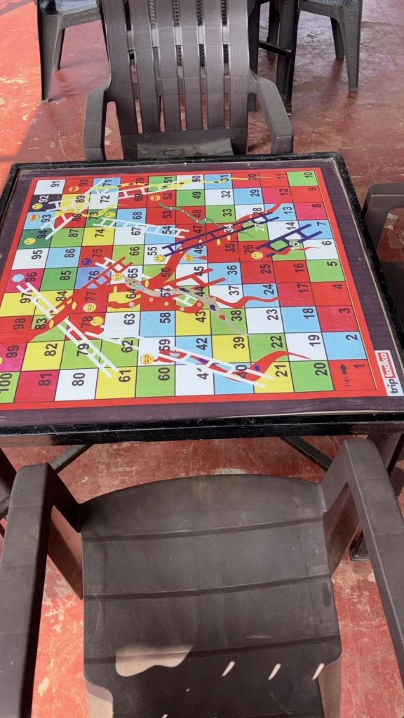 Snakes And Ladder